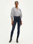 Jean Levis femme 527970176 deep serenety image 1